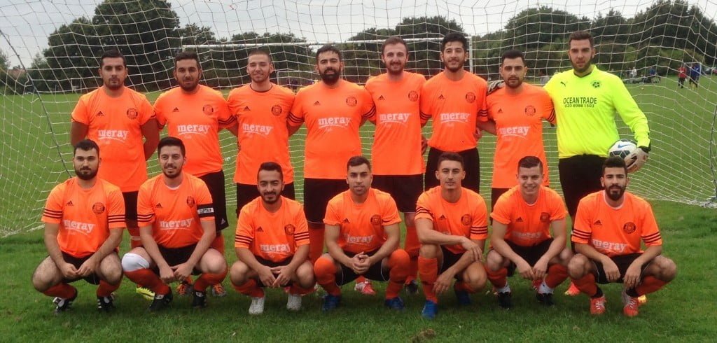 Bozcader FC İngiletere’nin en eski ligine katıldı 2