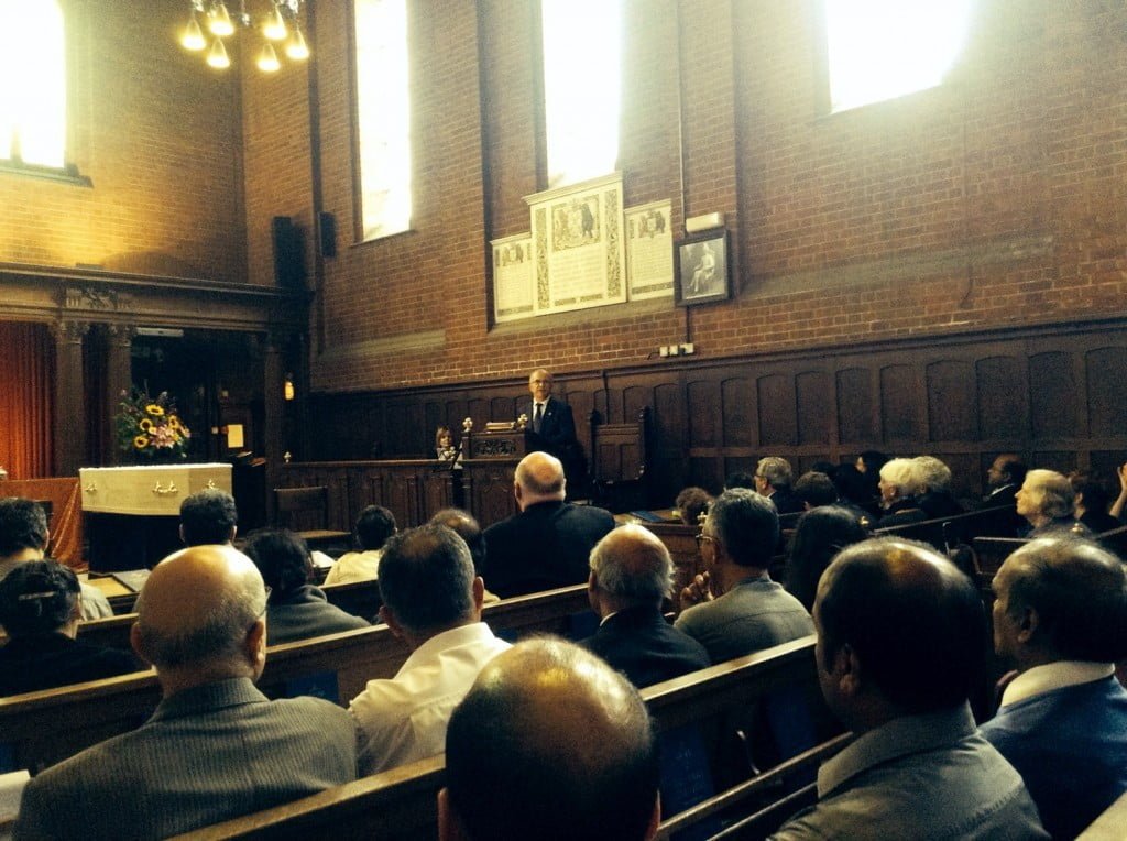 Kürt dostu Mike Banda şiirler ve Kürtçe ezgiler ile uğurlandı 1