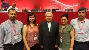 AKEL’in Kıbrıs’ta Düzenlediği Uluslararası Konferansa İngiltere’den Bir Kürt Delegasyon da Katıldı