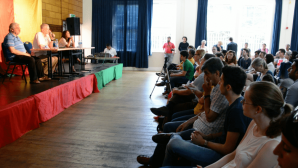 Jeremy Corbyn Li Navenda Civaka Kurd Civînek Li Darxist