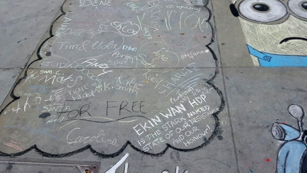 Kadınlar Trafalgar Meydanında Türk Devletini Protesto Etti 4