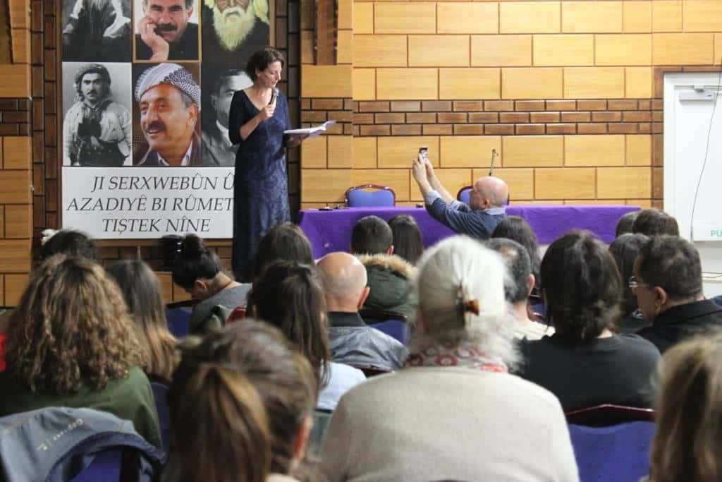 Türkiye’den Sınırdışı Edilen Hollandalı Gazateci Frederike Geerdink KCC’de Konuştu 1