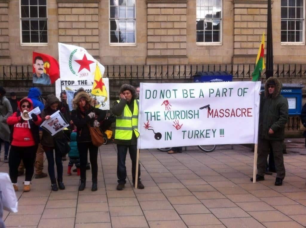Türk Devletinin Kürdistan’daki Saldırıları İskoçya’da Protesto Edildi 6