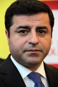 Demirtaş AP’de Konuştu: Türkiye’yi Kızdırmamak Adına İşlenen Suçları Görmezden Gelmek 2