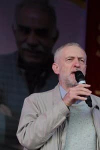 İngiliz İşçi Partisi Lideri Jeremy Corbyn Kürt’ler için harekete geçti 1