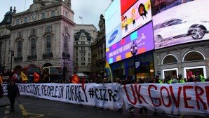 Londra Merkezde Cizre İçin İnsan Zinciri (VIDEO&FOTO GALERI)