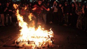Londra’da Newroz ateşi coşkuyla karşılandı