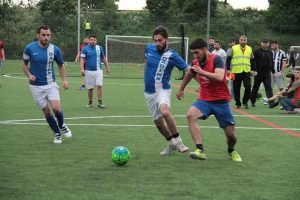 Londra’da gençlik Deniz Naki ile kucaklaştı 10