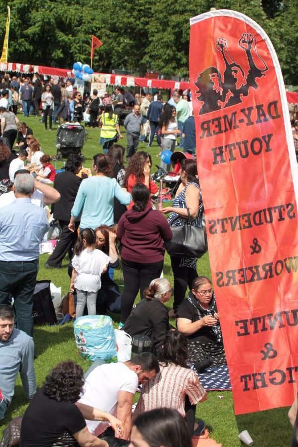 Londra’nın coşkulu festifalini Day-Mer 27. kere gerçekleştirdi 1