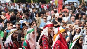 Londra’da coşku dolu festival