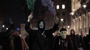 Guy Fawkes’ın ruhu direnişte