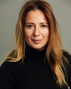 Çalıkuşu’nun Besimesi Elif İskender, Yıllarının Birikimini Londra’da Yaşayan Gençler ve Çocuklarla Paylaşıyor 1