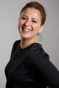 Çalıkuşu’nun Besimesi Elif İskender, Yıllarının Birikimini Londra’da Yaşayan Gençler ve Çocuklarla Paylaşıyor 2