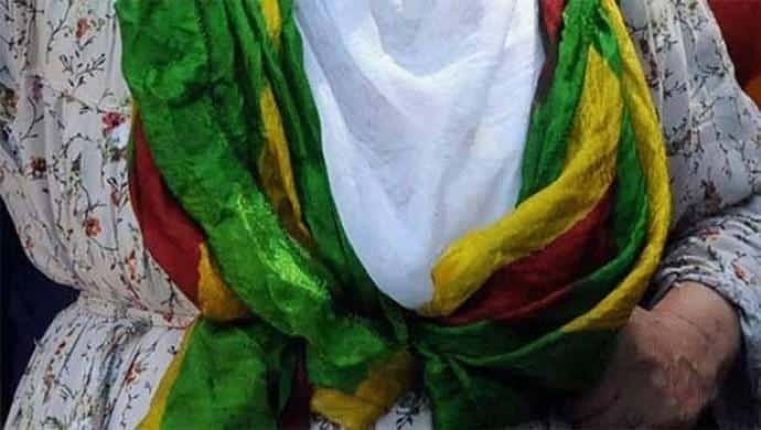 Sarı, kırmızı ve yeşil tülbente 24 saat gözaltı! Sarı, kırmızı ve yeşil tülbente 24 saat gözaltı!