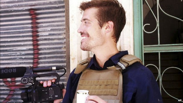Amerikan gazeteciyi infaz eden terörist İngiliz vatandaşı mı? Amerikan gazeteciyi infaz eden terörist İngiliz vatandaşı mı?