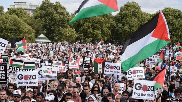 Londra’da 150 bin kişi Gazze için yürüdü Londra’da 150 bin kişi Gazze için yürüdü