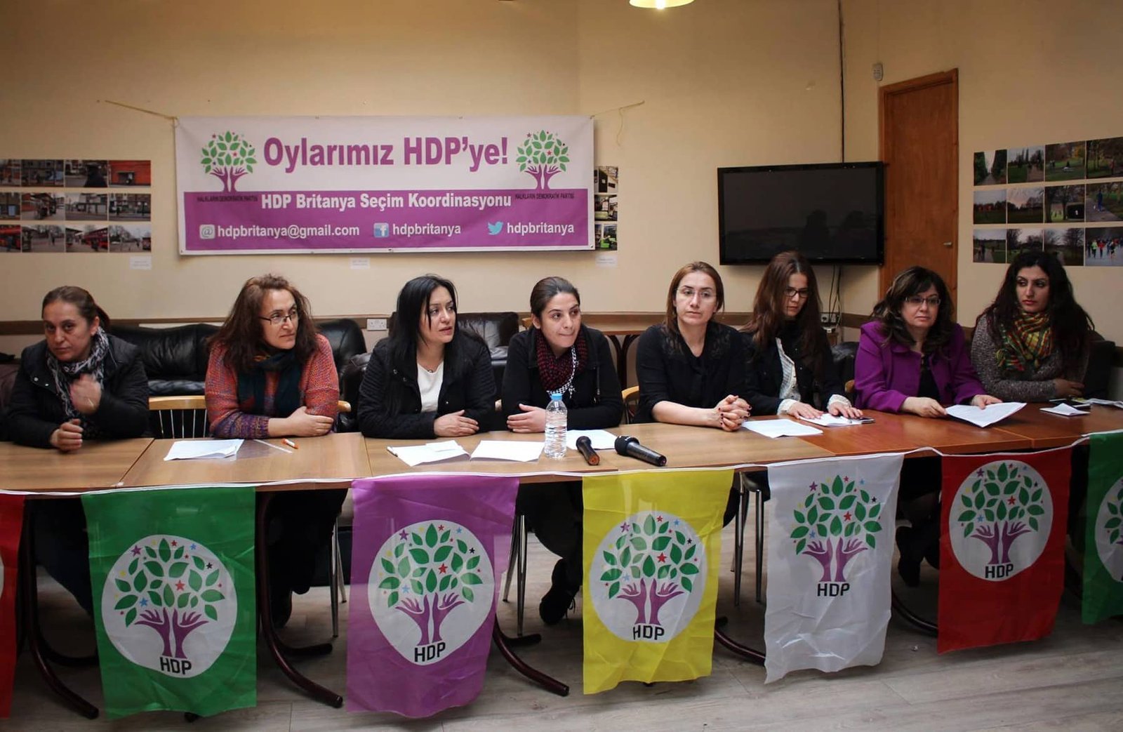 Britanya’daki Kadın Kurumlarından HDP’ye Destek Açıklaması Britanya’daki Kadın Kurumlarından HDP’ye Destek Açıklaması