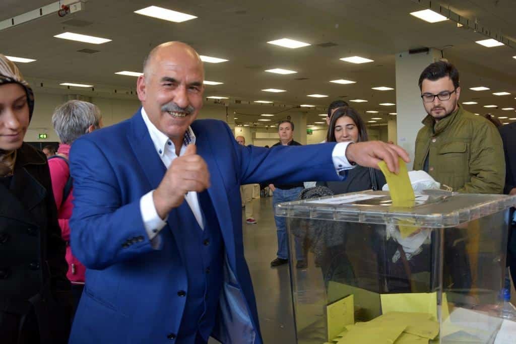 Yurt Dışı Seçmen Kütüğü’ne Kayıt İçin Son Gün: 10 Eylül Perşembe Yurt Dışı Seçmen Kütüğü’ne Kayıt İçin Son Gün: 10 Eylül Perşembe