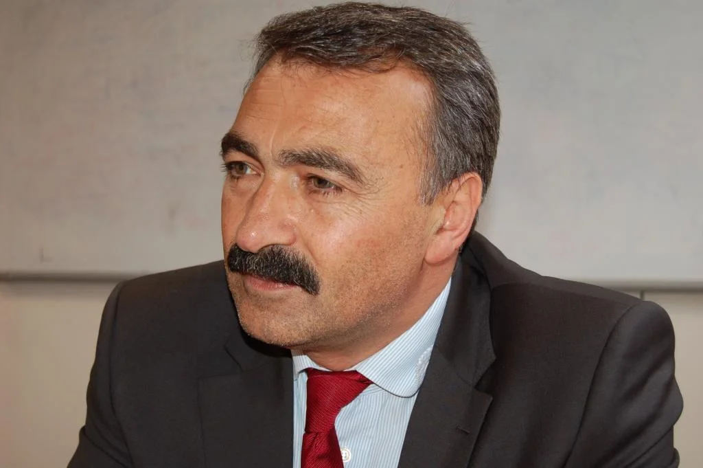 Turgut Öker: “7 Haziran Seçimleri Türkiye’nin Son Seçimleri Olabilir” Turgut Öker: “7 Haziran Seçimleri Türkiye’nin Son Seçimleri Olabilir”