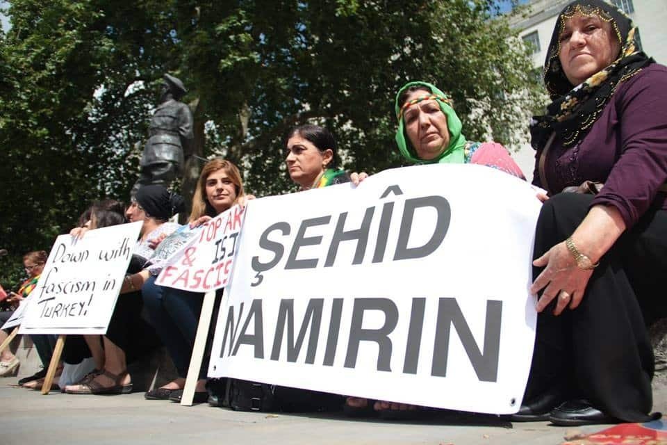AKP Hükümetinin Savaş Politikaları Başbakanlık Önünde Protesto Edildi AKP Hükümetinin Savaş Politikaları Başbakanlık Önünde Protesto Edildi
