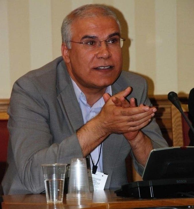 Britanya PYD sözcüsü Dr. Alan Semo: “Türkiye Koalisyonu Suistimal Ederek Kürtlere Saldırıyor” Britanya PYD sözcüsü Dr. Alan Semo: “Türkiye Koalisyonu Suistimal Ederek Kürtlere Saldırıyor”