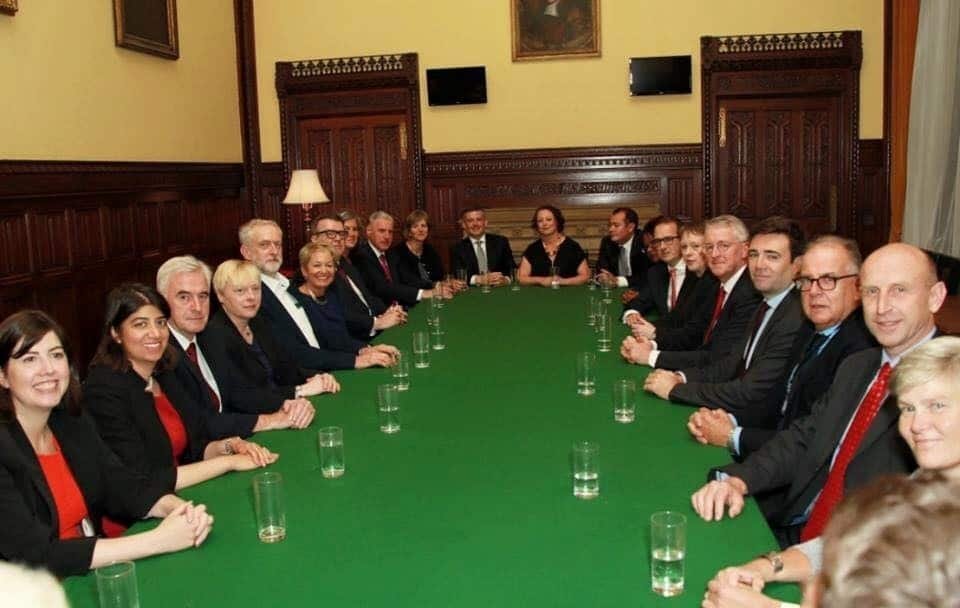 Corbyn’in Gölge Kabinesi Belli Oldu Corbyn’in Gölge Kabinesi Belli Oldu