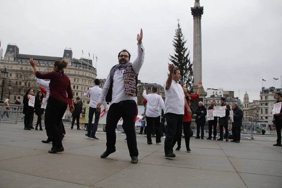 Londra merkezde barış için Semah dönüldü Londra merkezde barış için Semah dönüldü