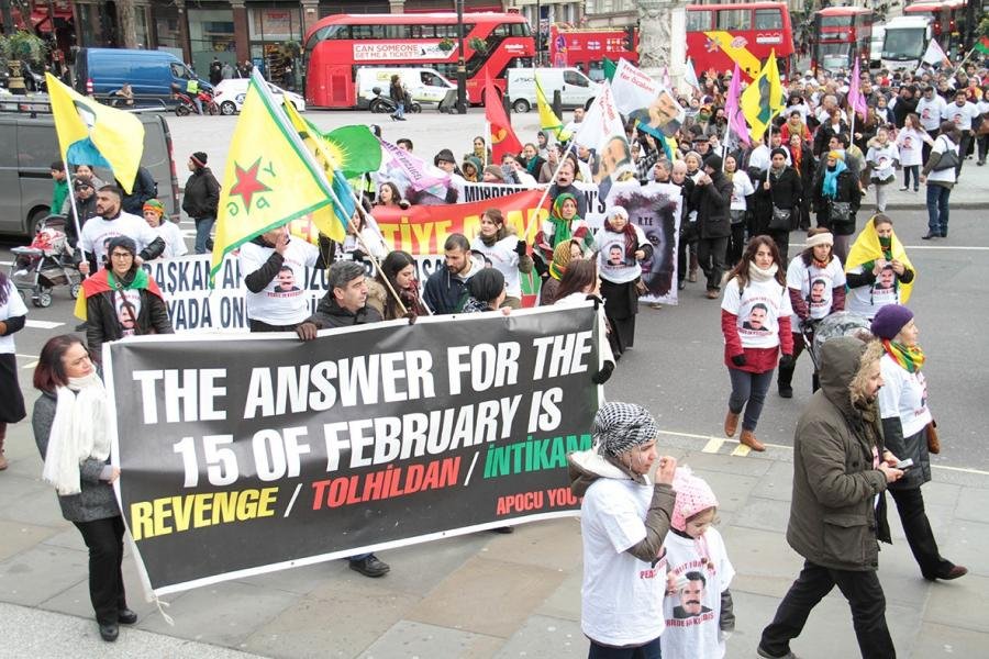 Londra`da Öcalan’a Özgürlük Yürüyüşü (VİDEO+FOTO GALERİ) Londra`da Öcalan’a Özgürlük Yürüyüşü (VİDEO+FOTO GALERİ)