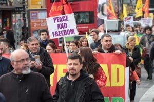 Londra'da Newroz Ateşi Foto: Erem KansoyLondra'da Newroz Ateşi Foto: Erem Kansoy