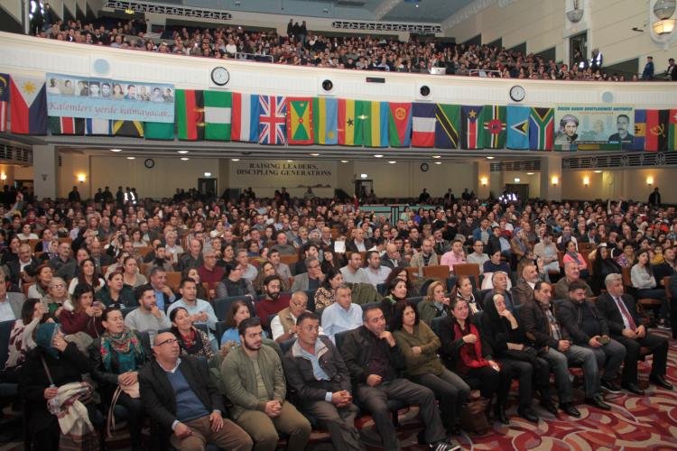 Türk Devletinin Baskılarına İnat, Londra’da Büyük Sahiplenme Türk Devletinin Baskılarına İnat, Londra’da Büyük Sahiplenme