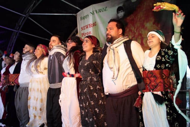 Londra’da Newroz coşkuyla karşılandı Londra’da Newroz coşkuyla karşılandı