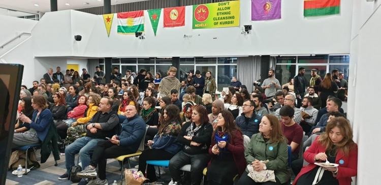 Britanya’daki Kürt öğrencilerden Rojava ile ‘anlamlı’ dayanışma Britanya’daki Kürt öğrencilerden Rojava ile ‘anlamlı’ dayanışma