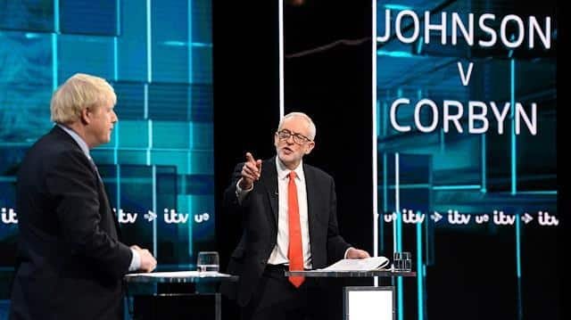 Corbyn ile Johnson karşı karşıya geldi Corbyn ile Johnson karşı karşıya geldi