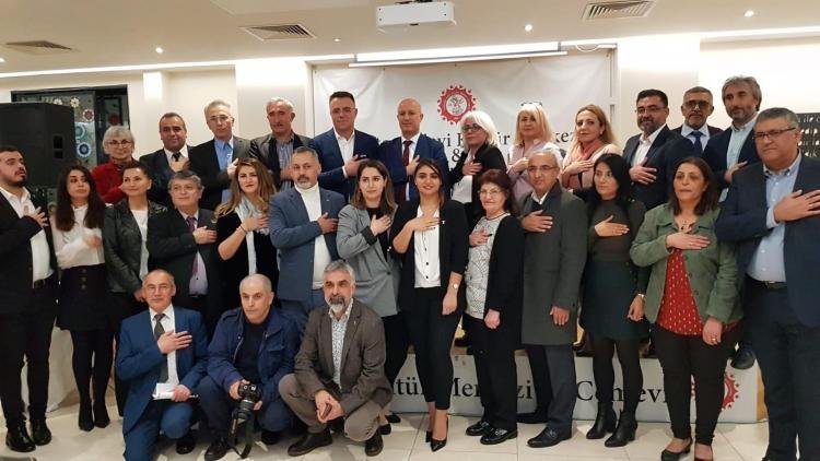 İngiltere Cemevi Başkanlığı’na Zeynel Akdoğan seçildi İngiltere Cemevi Başkanlığı’na Zeynel Akdoğan seçildi