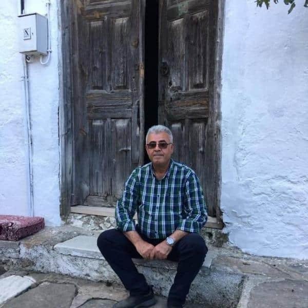 Katliam tanığı Hayri Ergönül coronavirüsten hayatını kaybetti Katliam tanığı Hayri Ergönül coronavirüsten hayatını kaybetti