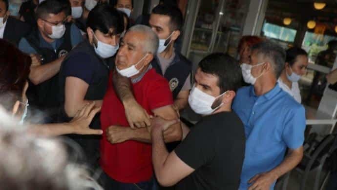 Demokrasi yürüyüşünün Edirne koluna polis müdahalesi Demokrasi yürüyüşünün Edirne koluna polis müdahalesi
