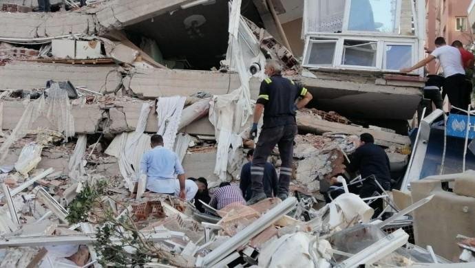 Kandilli Rasathanesi: Artçılar 15 gün sürebilir Kandilli Rasathanesi: Artçılar 15 gün sürebilir