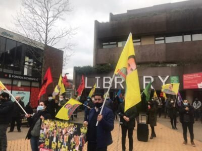 Londra’da Kürtler Öcalan’ için alana çıktı