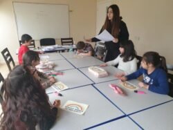 Firaz Dağ çocuk okulunda eğitime devam ediliyor