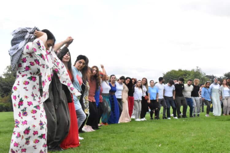 Britanya’da ‘15 Ağustos’ coşkuyla kutlandı Britanya’da ‘15 Ağustos’ coşkuyla kutlandı